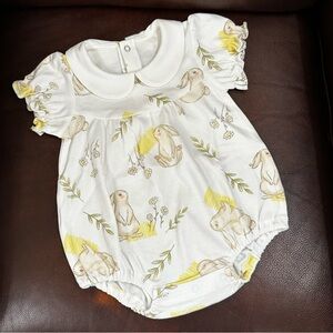 Adorable Bunny Print 100% Baby Romper Size 6M